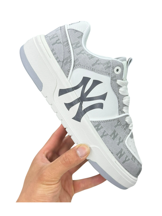 MLB NY printed dad shoes