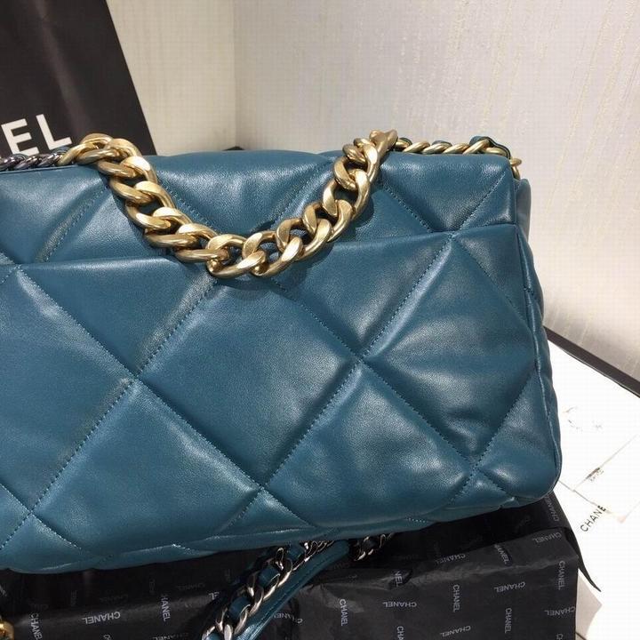 CHANEL - CROSSBODY BAG